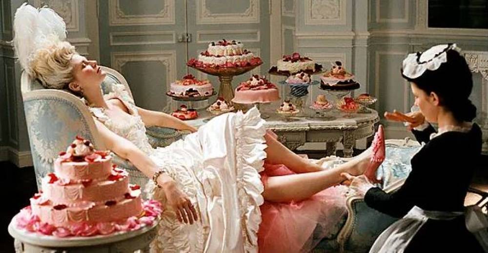 who-is-marie-antoinette-everything-you-want-to-know-about-her