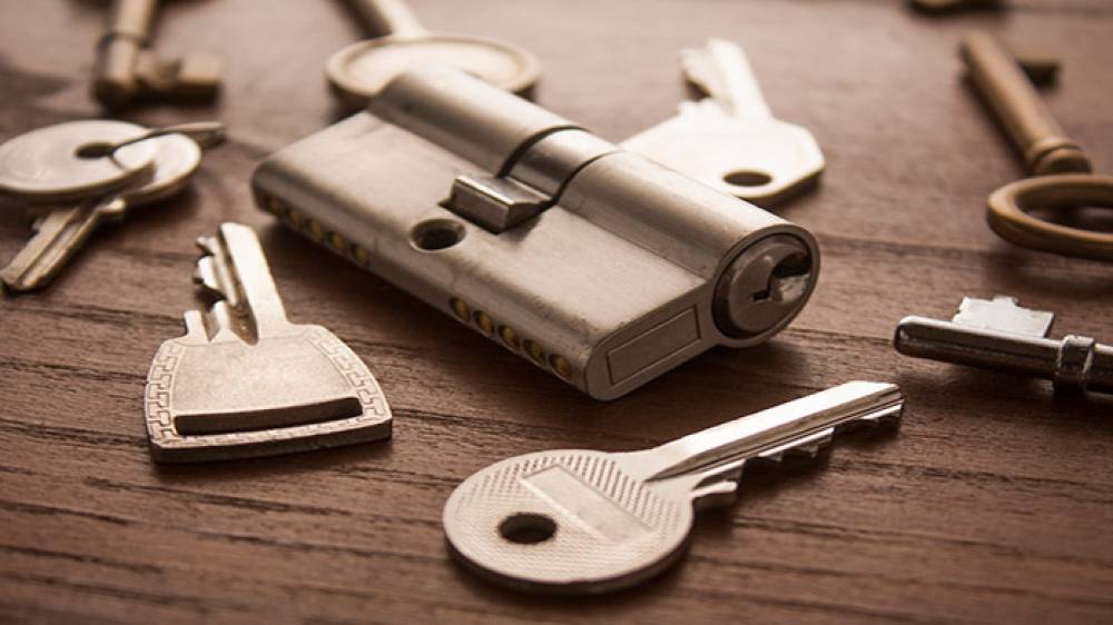 Locksmith Pasadena MD Servleader: Your Trusted 24/7 Locksmith for Comprehensive Services and 100% Satisfaction Guarantee
